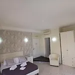 Da Fenix Bed & Breakfast Tivoli